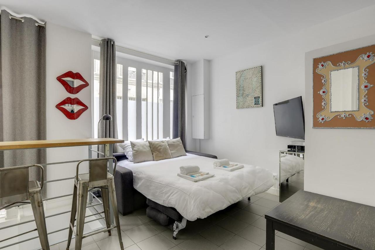 170 Suite Angouleme Large Duplex Style Apt With1 Bdr Paris Central Экстерьер фото