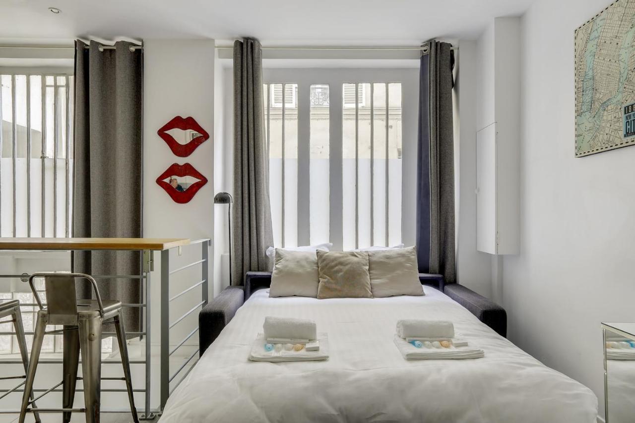 170 Suite Angouleme Large Duplex Style Apt With1 Bdr Paris Central Экстерьер фото