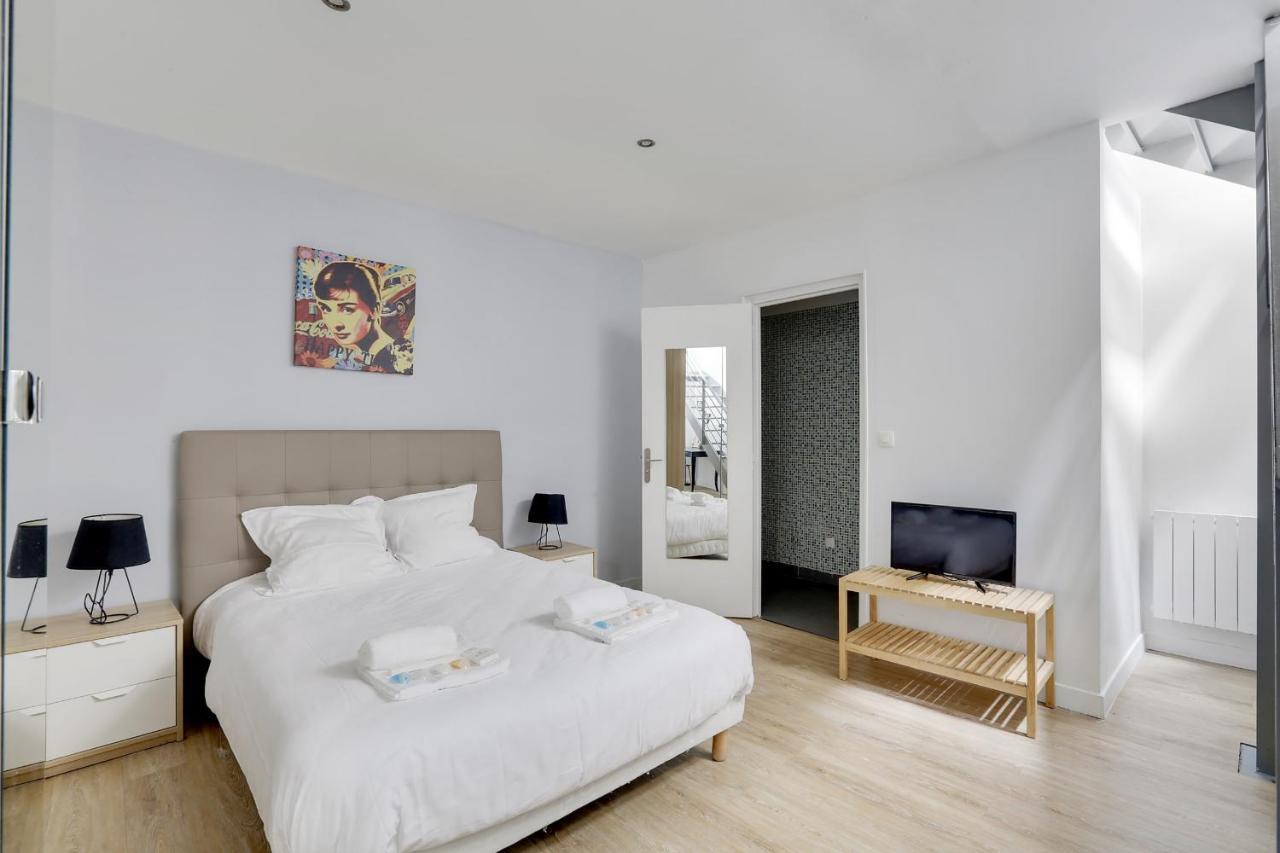 170 Suite Angouleme Large Duplex Style Apt With1 Bdr Paris Central Экстерьер фото
